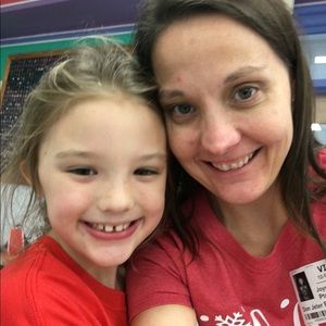 Meet your Posher, Joyce